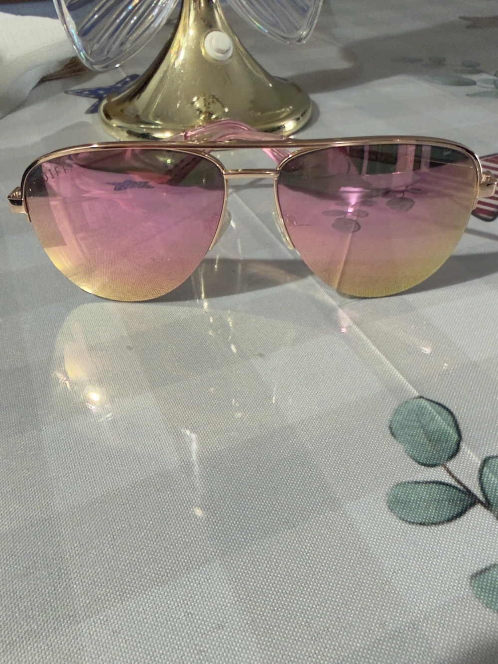 Diff Eyewear Pink to Yellow Gradient Aviator Sunglasses